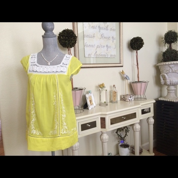 Anthropologie Tops - Anthropologie top